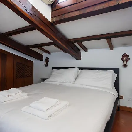 Italianway - Bigli 6 * Mediolan